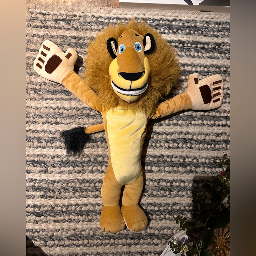 Dreamworks Lion Stuffed Animal - Brown and Yellow